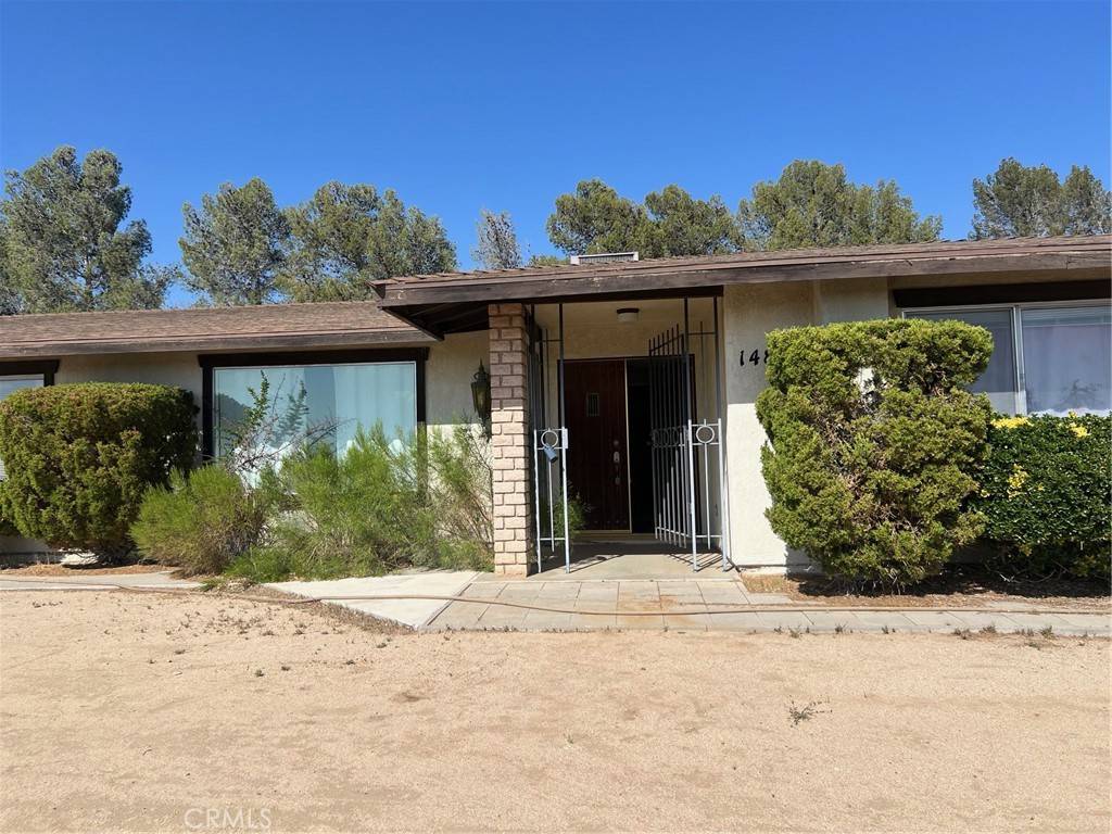 14835 Kinai RD, Apple Valley, CA 92307
