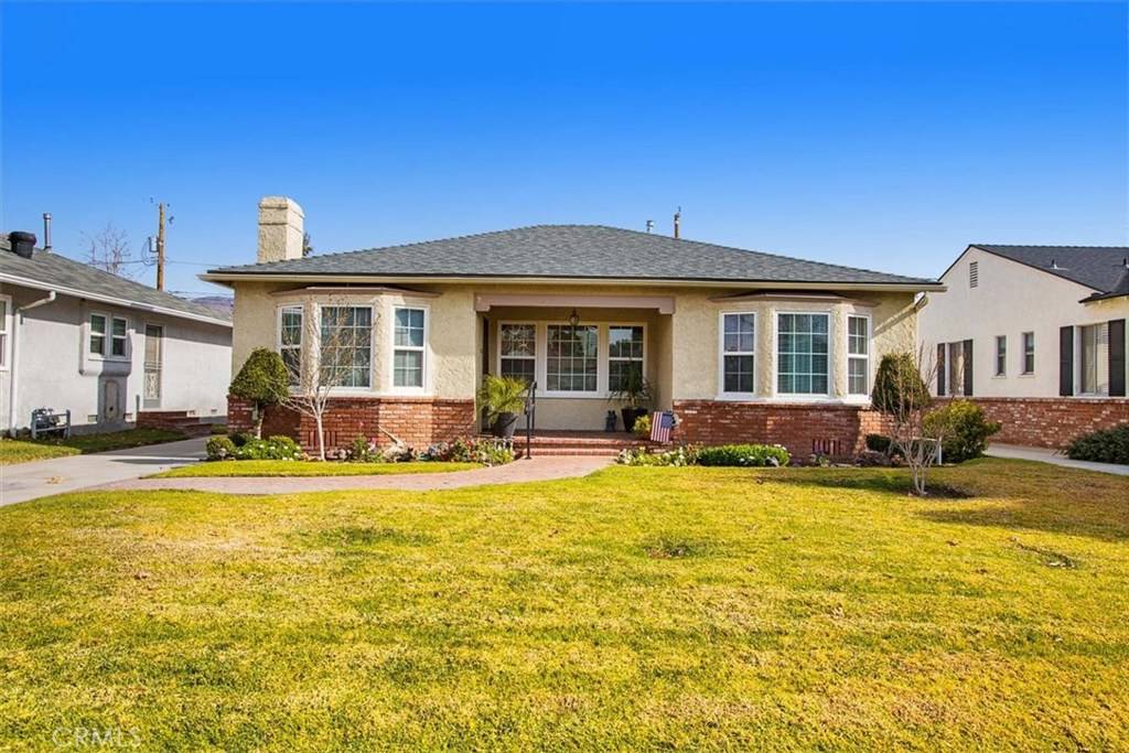 216 S Reese PL, Burbank, CA 91506