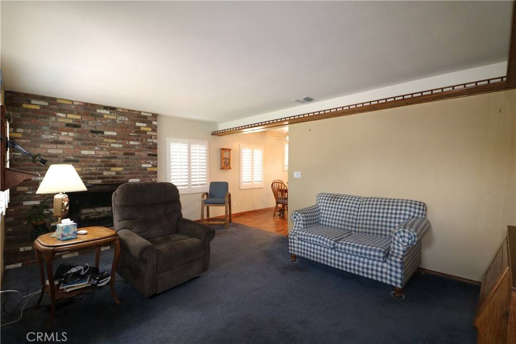 Burbank, CA 91506,248 S Virginia AVE