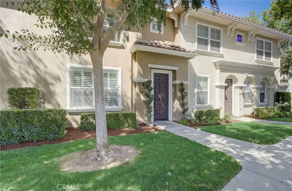 Valencia, CA 91354,24153 Jacaranda LN