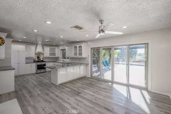 Tujunga, CA 91042,7034 Estepa Drive