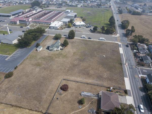 485 S Lincoln ST, Fort Bragg, CA 95437