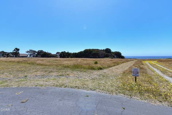 Fort Bragg, CA 95437,34501 Sunset WAY