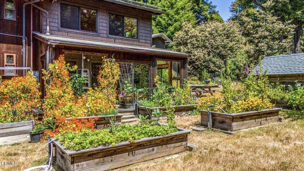 Fort Bragg, CA 95437,32800 Sutliff LN