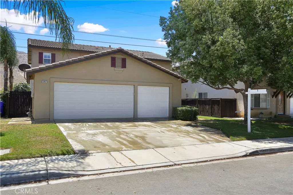 Fontana, CA 92337,15967 Windcrest DR