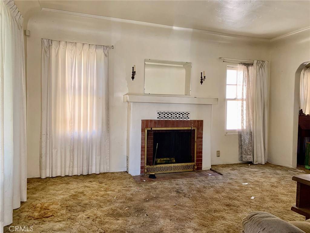 Alhambra, CA 91803,2912 Front ST