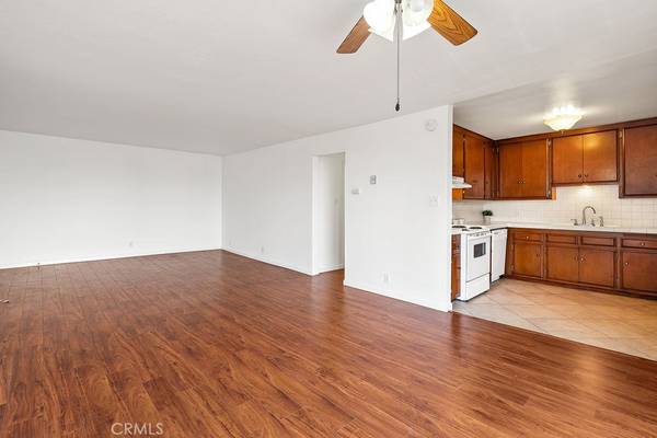 Long Beach, CA 90802,545 Chestnut AVE #411