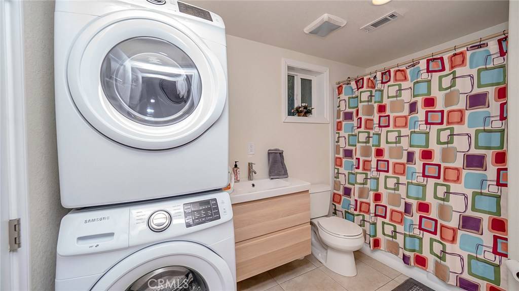 Running Springs, CA 92382,2557 Whispering Pines DR