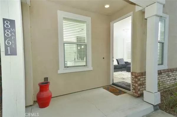 Montclair, CA 91763,8861 Maple