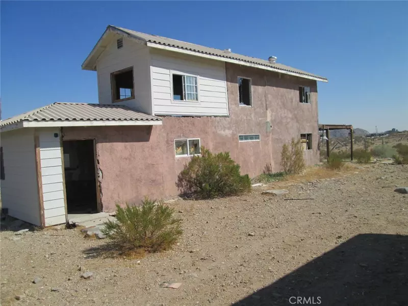 8255 Custer AVE, Lucerne Valley, CA 92356