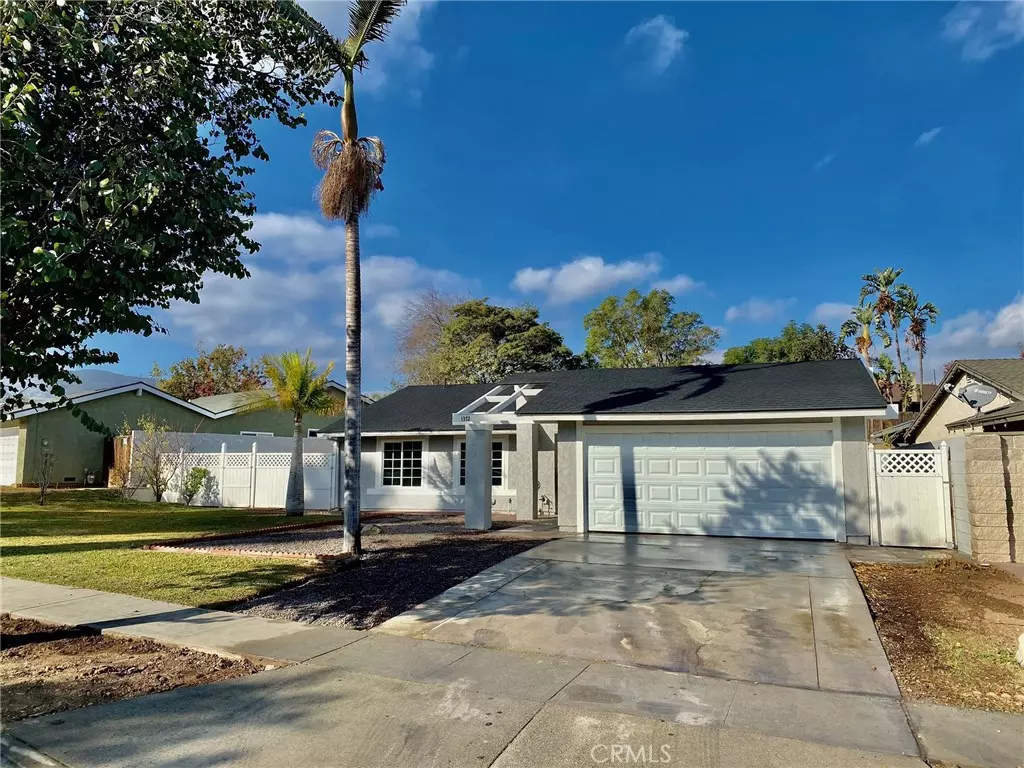 Corona, CA 92882,1372 Turquoise DR