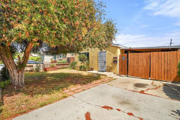 Lawndale, CA 90260,4307 W 160th ST