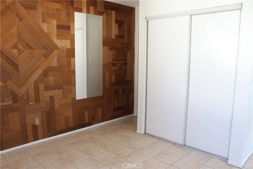 Placentia, CA 92870,1025 Buccaneer DR