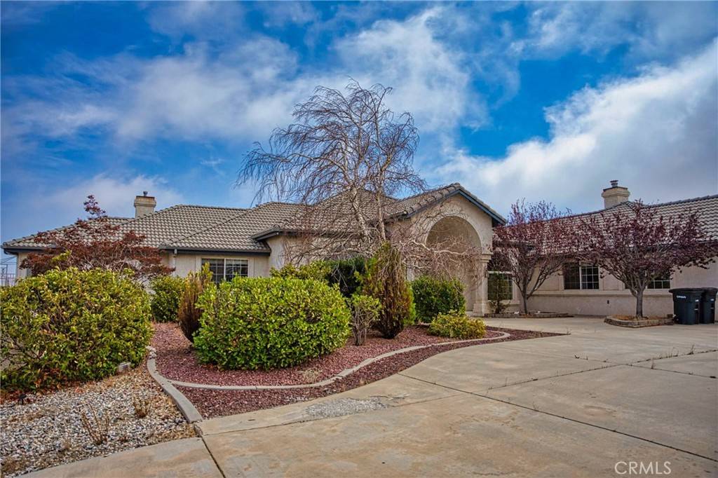 Oak Hills, CA 92344,10131 Jenny ST