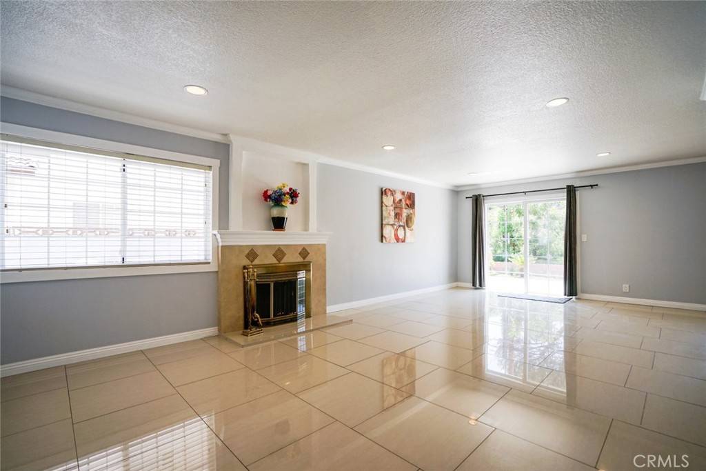 Diamond Bar, CA 91765,3728 Castle Rock RD