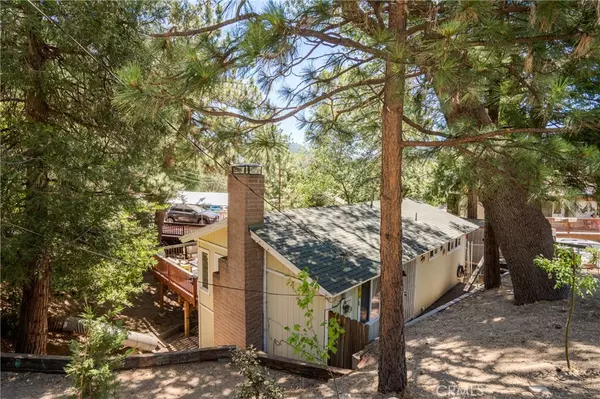 Crestline, CA 92325,467 Thousand Pines RD