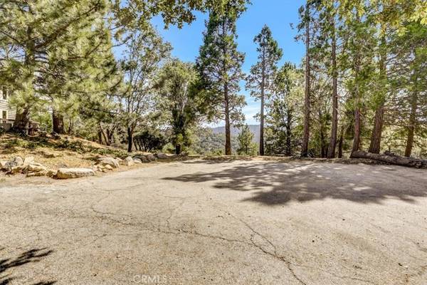 Crestline, CA 92325,498 N Dart Canyon RD