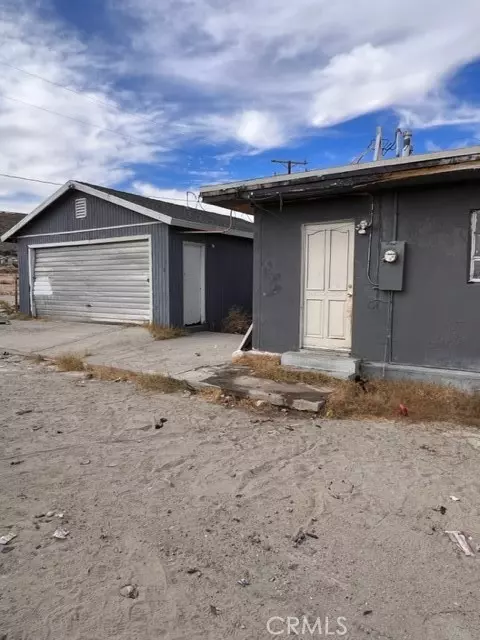 Trona, CA 93562,84442 8th ST