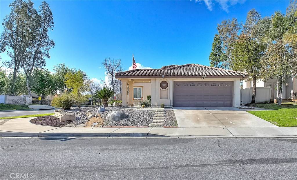 13491 Betsy Ross CT, Fontana, CA 92336