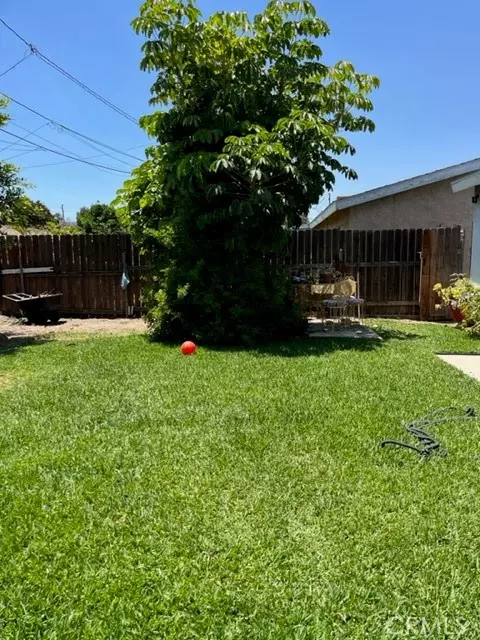 Duarte, CA 91010,1352 Pengra ST