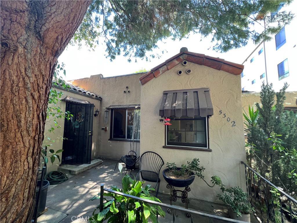 5302 Satsuma AVE, North Hollywood, CA 91601