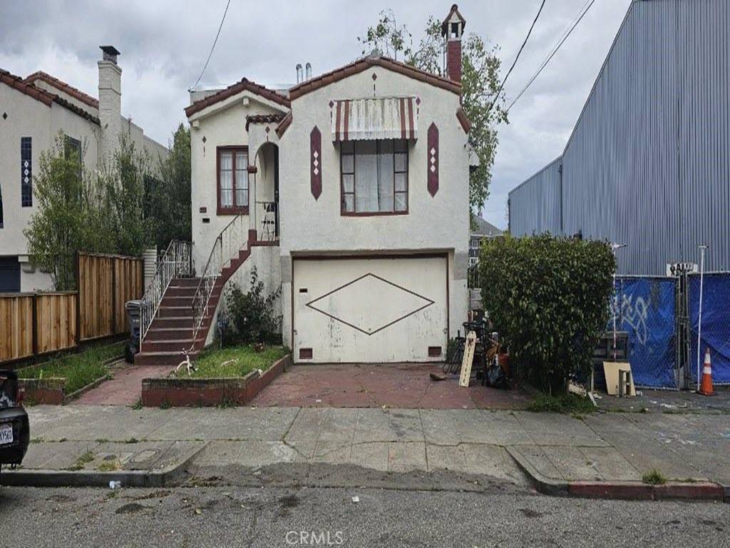 Berkeley, CA 94703,1908 Fairview ST