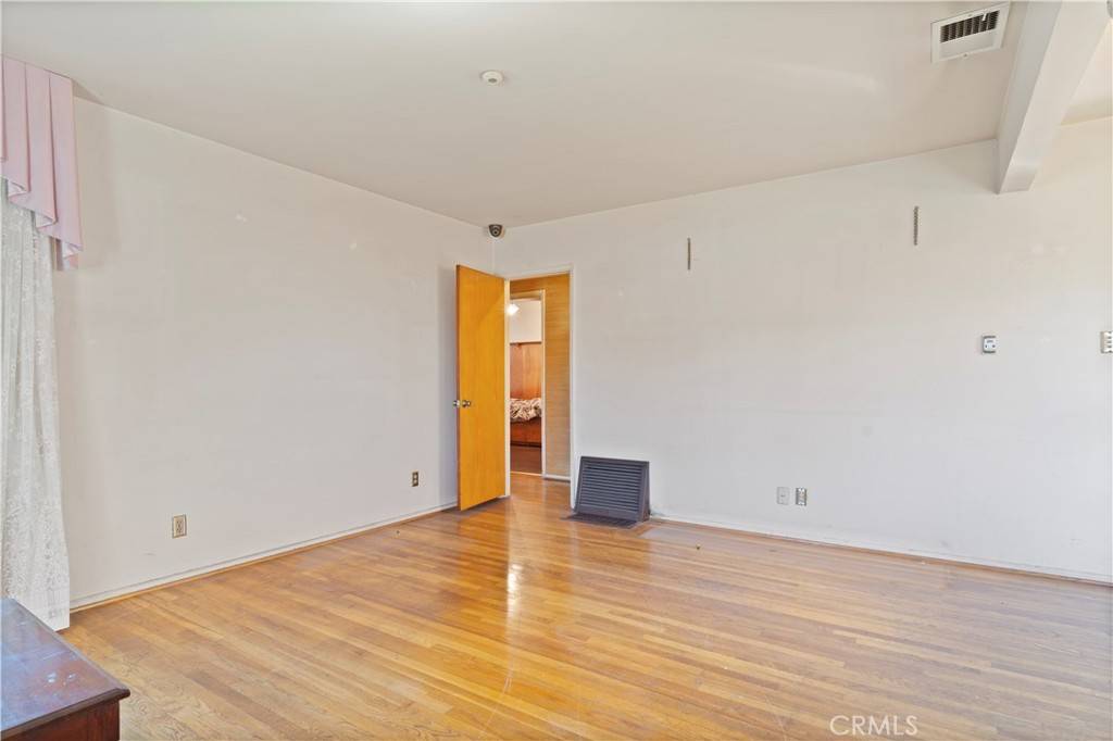 Whittier, CA 90606,7844 Milna AVE