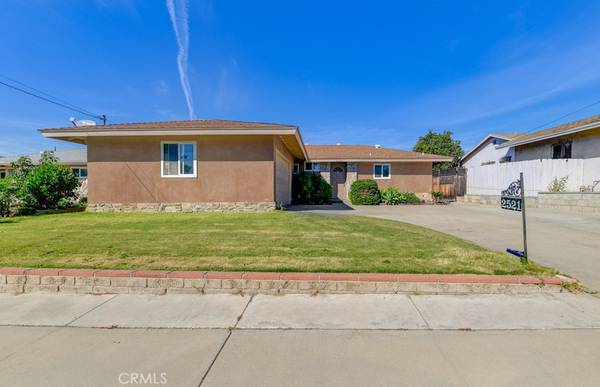 2521 E 3rd ST, National City, CA 91950