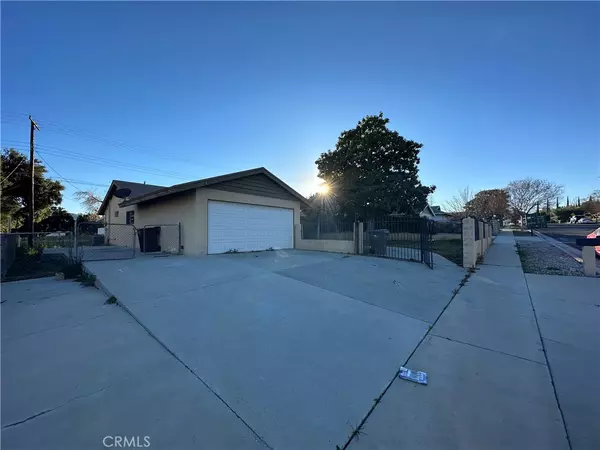 1224 W Hoffer ST, Banning, CA 92220