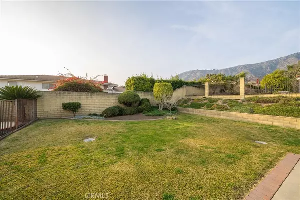 Glendora, CA 91741,607 N Vecino AVE