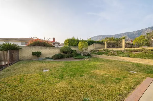 Glendora, CA 91741,607 N Vecino AVE