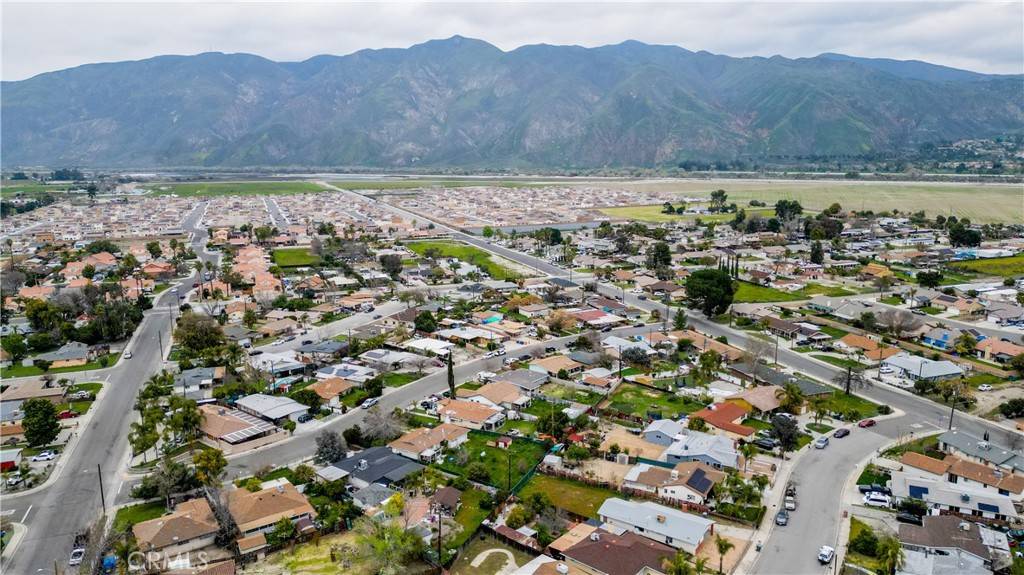 556 E 2nd ST, San Jacinto, CA 92583