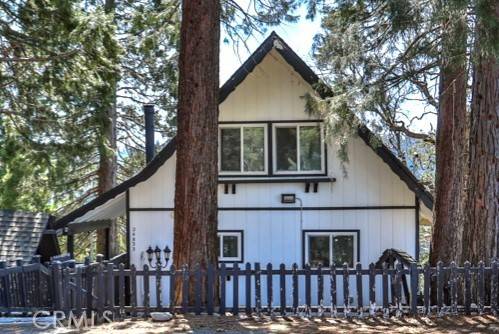 24833 Matterhorn CT, Crestline, CA 92325