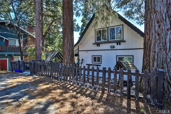 Crestline, CA 92325,24833 Matterhorn CT