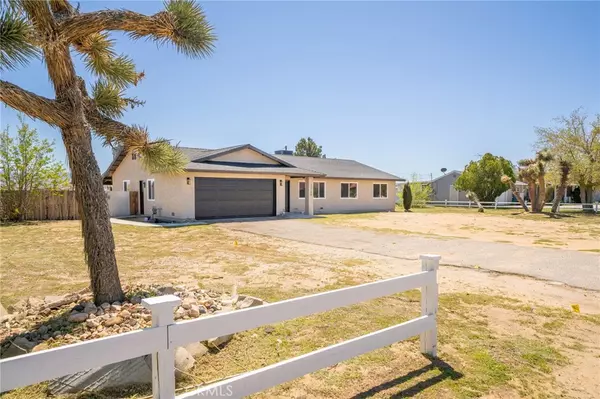 Apple Valley, CA 92307,13789 Lakota RD