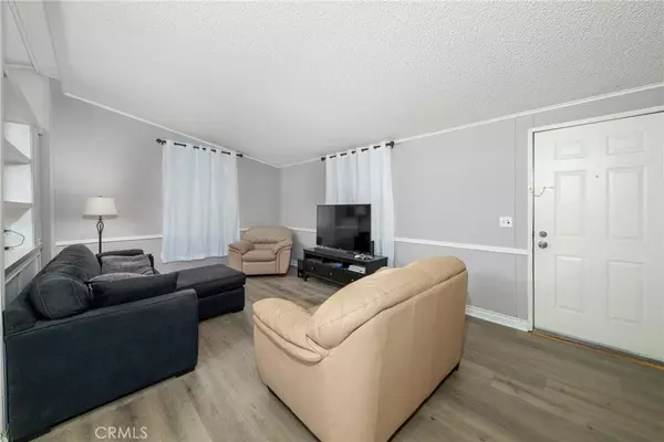 Ontario, CA 91761,1855 E Riverside #254