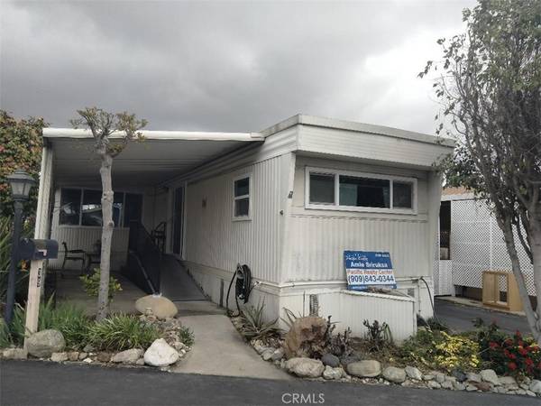 Upland, CA 91786,1515 W Arrow Hwy #39