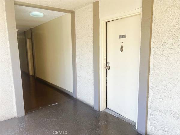 1630 Neil Armstrong ST #314, Montebello, CA 90640