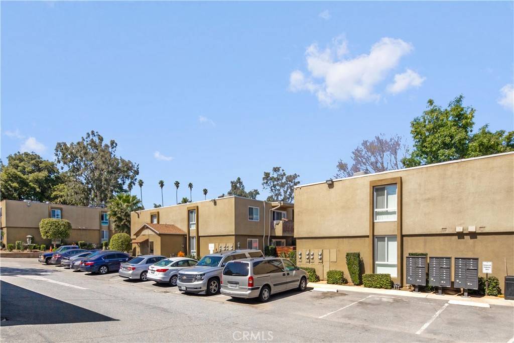 Riverside, CA 92506,3401 Ramona DR
