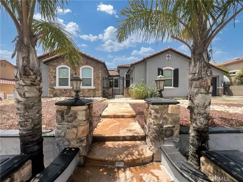 6502 Los Robles WAY, San Bernardino, CA 92407