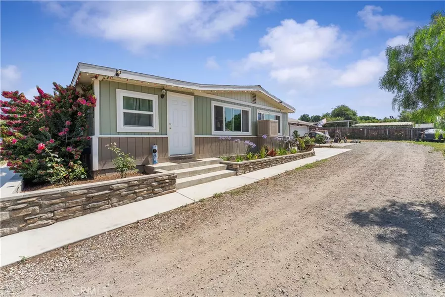 5320 Rutile ST, Jurupa Valley, CA 92509