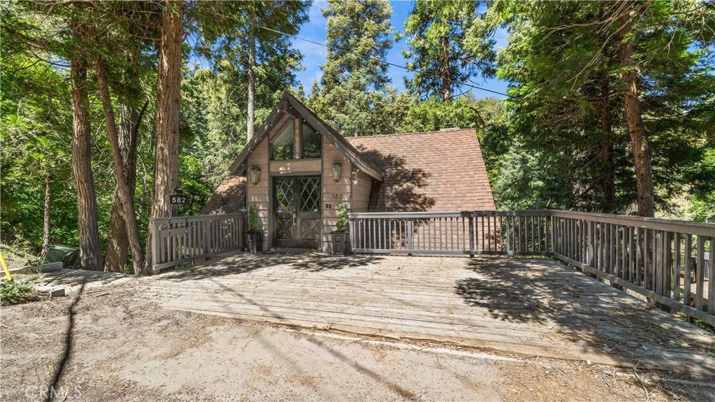 582 Kuffel Canyon RD, Lake Arrowhead, CA 92352