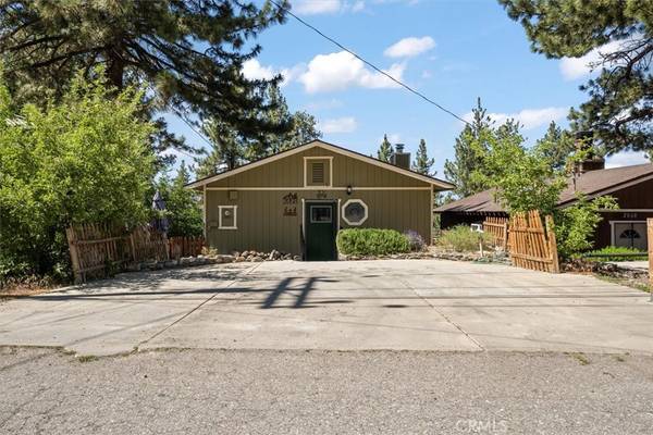 Wrightwood, CA 92397,2058 Mojave Scenic DR