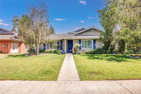 2313 Franzen AVE, Santa Ana, CA 92705