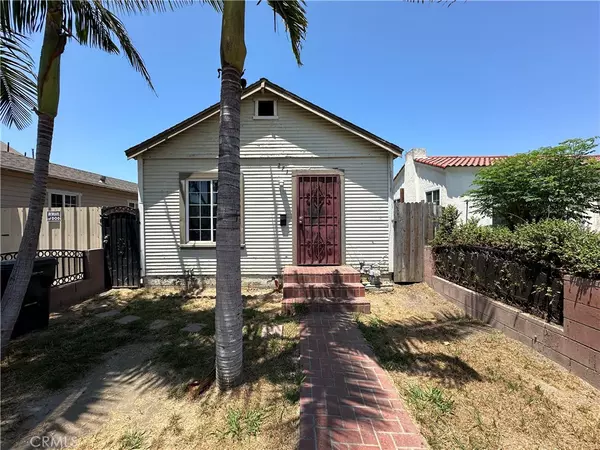 Long Beach, CA 90805,271 E Louise ST