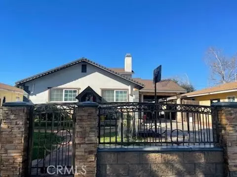 1206 S Towner ST, Santa Ana, CA 92707