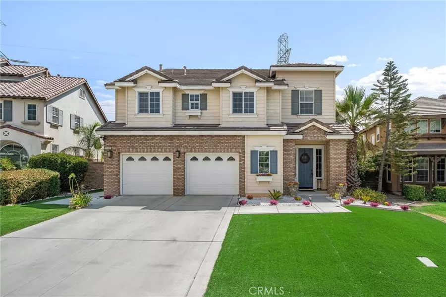 15581 Pisa LN, Fontana, CA 92336