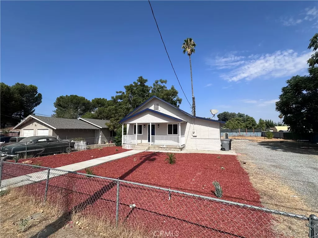 San Jacinto, CA 92583,533 W Main ST