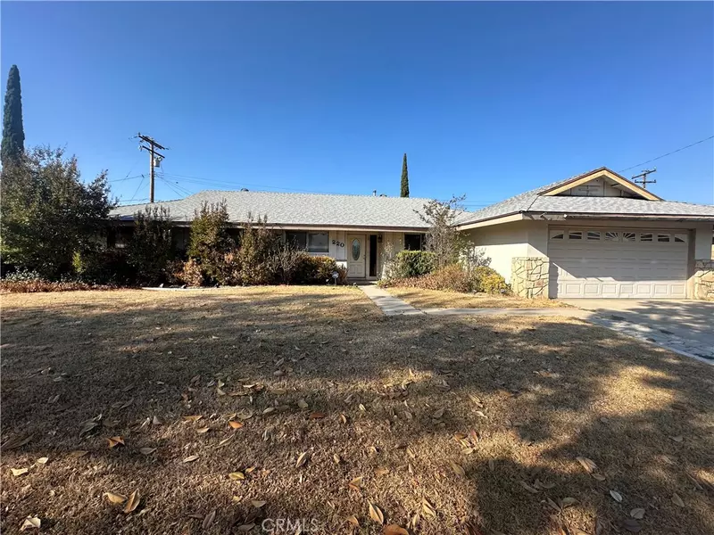 220 Lomita DR, Rialto, CA 92376