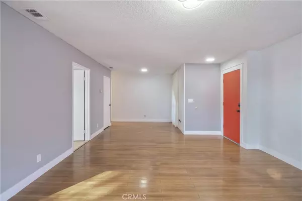 Panorama City, CA 91402,9800 Vesper AVE #140